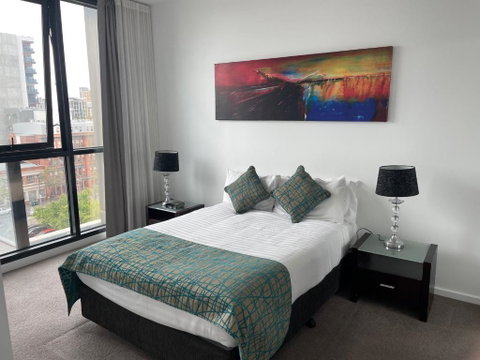 RNR On Franklin - Maitland Accommodation 3