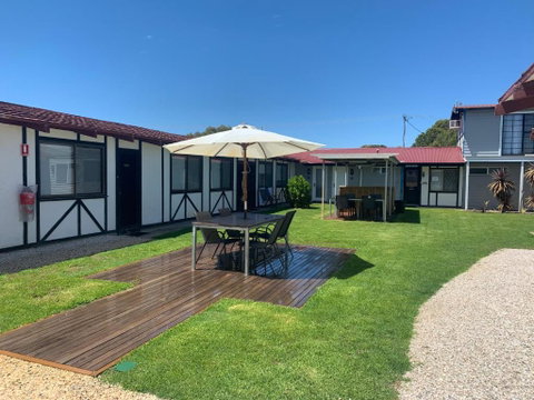 Robe Nampara Cottages - Maitland Accommodation 0