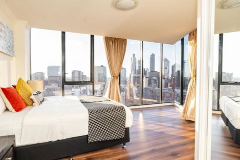 Rome Sky Villa - Maitland Accommodation 1