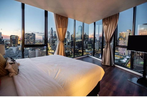 Rome Sky Villa - Maitland Accommodation 0