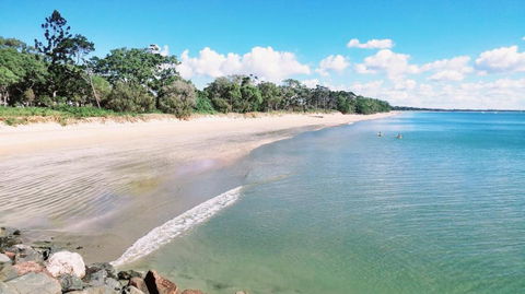 Rosalynda- Luxury Beachfront 3 BR Townhouse - Maitland Accommodation 1