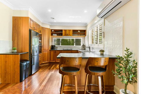 Roselawn Manor - 5 Bedroom Entertainer - Maitland Accommodation 0