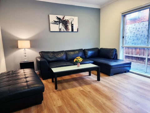 Rosie House-Spacious Comfortable Home - Maitland Accommodation 2