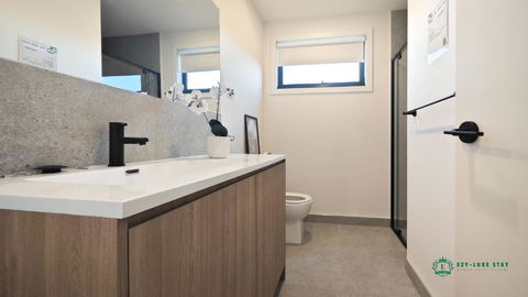 Royalty Living Unit 3 - Maitland Accommodation 3