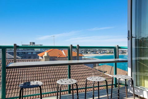 S16S - Bondi Vistas - Maitland Accommodation 2