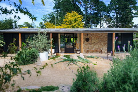 SABLE MAE Luxury Rustic Ranch - Maitland Accommodation 1