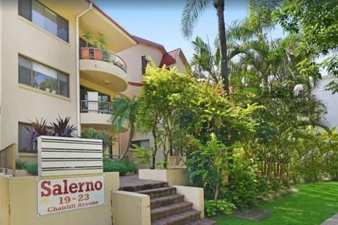 Salerno - Hosted By Burleigh Letting - Maitland Accommodation 1