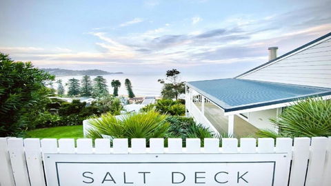 Salt Deck - The Upper Deck Accom Holiday - Maitland Accommodation 1