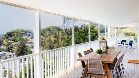 Salt Deck - The Upper Deck Accom Holiday - Maitland Accommodation 3