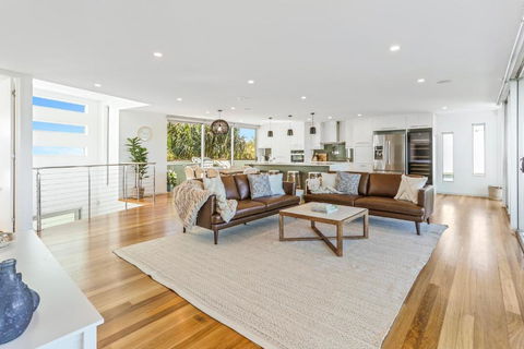 Saltwater, Sunrise Beach - Maitland Accommodation 2