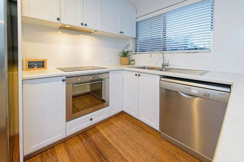 Salty - Maitland Accommodation 3