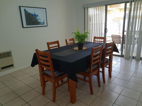 SAN Mateo - Maitland Accommodation 2