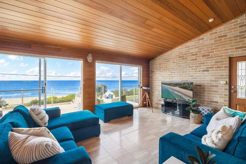 Sand Castles - Maitland Accommodation 2