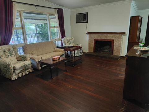 S&S Guest House - Maitland Accommodation 2