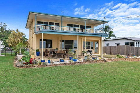 Sandbar On Moreton 3 Bedroom - Maitland Accommodation 0