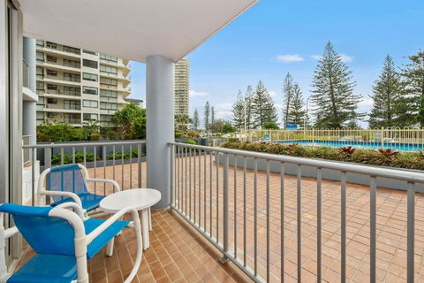 Sandpiper Broadbeach - Maitland Accommodation 1