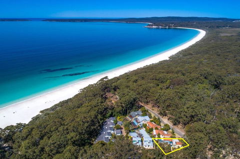 Sandpiper, Hyams Beach - Maitland Accommodation 3