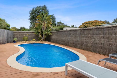 SANDY ANN At Lonnie - Maitland Accommodation 0