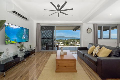 SEA-Renity On Castle Hill - Maitland Accommodation 2