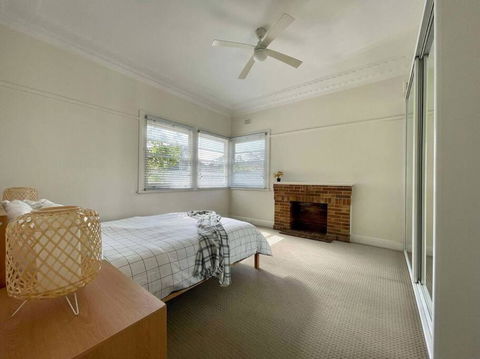 Serene Countryside Escape Spacious 3BR Retreat Near Wineries - Maitland Accommodation 2