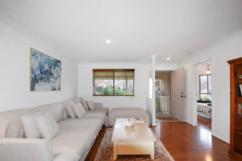 Spacious Seabrook Hideaway Near The Bay - Maitland Accommodation 0