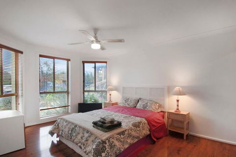 Spacious Seabrook Hideaway Near The Bay - Maitland Accommodation 2
