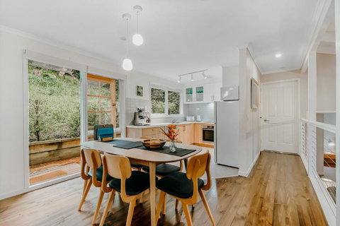 Steep Creek Retreat - Maitland Accommodation 3