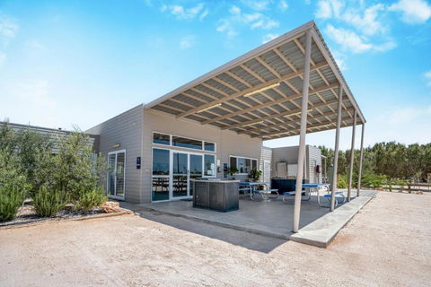 Tasman Holiday Parks - Denham Seaside - Maitland Accommodation 1