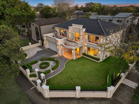 Sydney Strathfield 4 Bed Luxury House With Pool - Maitland Accommodation 0