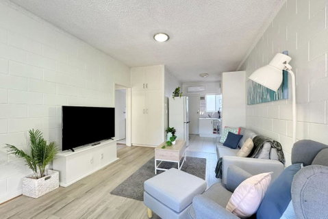 The Cosy Corner - Your Chic Adelaide Base - Maitland Accommodation 0
