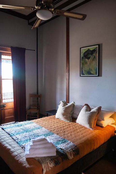 The Family Hotel - Maitland Accommodation 0