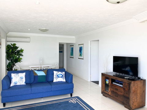 Beachside Tower Apartments - Maitland Accommodation 1