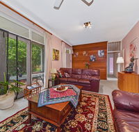 BEAUTIFUL HOLIDAY HOME CLOSE TO KU-RING-GAI CHASE NNT328 - Maitland Accommodation