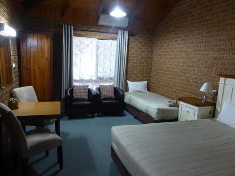 Beechworth Carriage Motor Inn - Maitland Accommodation 1