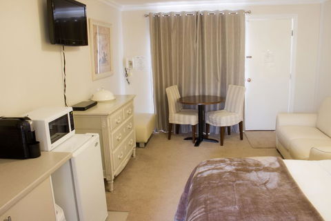 Beechworth On Bridge Motel - Maitland Accommodation 2