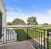 Bell Street Mansion 2-14 - Maitland Accommodation