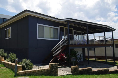 Bella Vista, 9 East Street - Maitland Accommodation 2