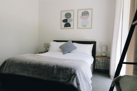 Bells Beach Cottages - Maitland Accommodation 2
