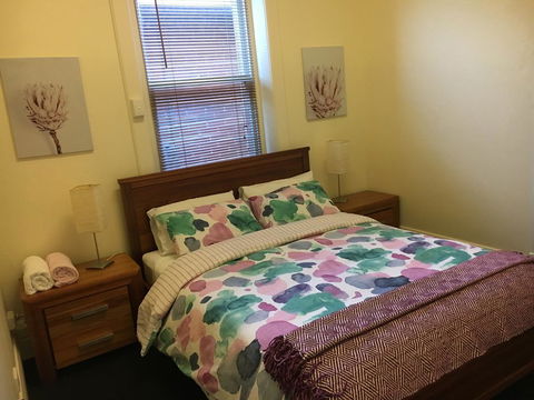 BELMONT 11 Bedroom Home In The Heart Of Victor Harbor - Maitland Accommodation 3