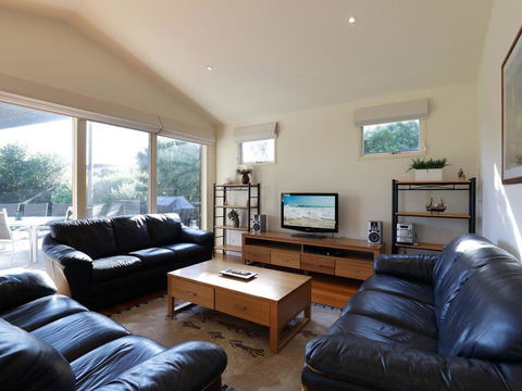 Between The Seas - Pet Friendly! - Maitland Accommodation 2