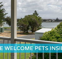 Big Stylish House with River Views Games Room  WiFI - Maitland Accommodation