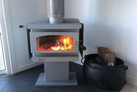 BINALONG BRAE @ Bay Of Fires Two Bedroom Both With Ensuites - Maitland Accommodation 1