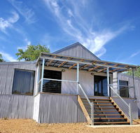 Black Sheep Inn - Maitland Accommodation