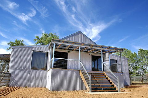 Black Sheep Inn - Maitland Accommodation 0