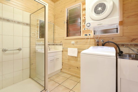 Blue Wren Cottage - Maitland Accommodation 1