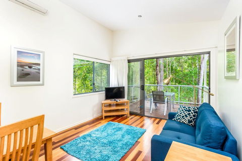 Bluewater 1 - Rainbow Shores, Amazing Location, Easy Walk To Beach, Pool, Aircon, Outdoor Spa - Maitland Accommodation 1