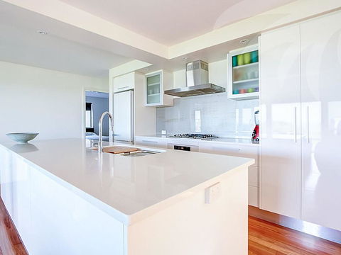Blueys Bliss 2 - Maitland Accommodation 3