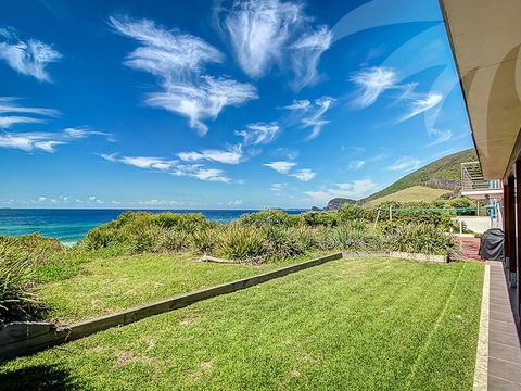 Blueys Bliss 2 - Maitland Accommodation 2