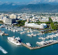 Boatel Cairns - Maitland Accommodation