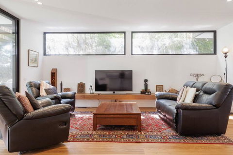 Ti Tree House - Live Like A Bonbeach Local - Maitland Accommodation 1
